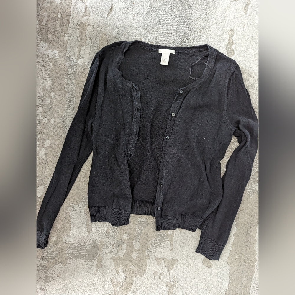 Cardigans and Sweaters - Picture 4 of 10